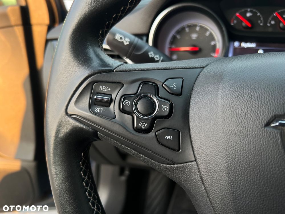 Opel Astra 1.4 T GPF Dynamic S&S - 28