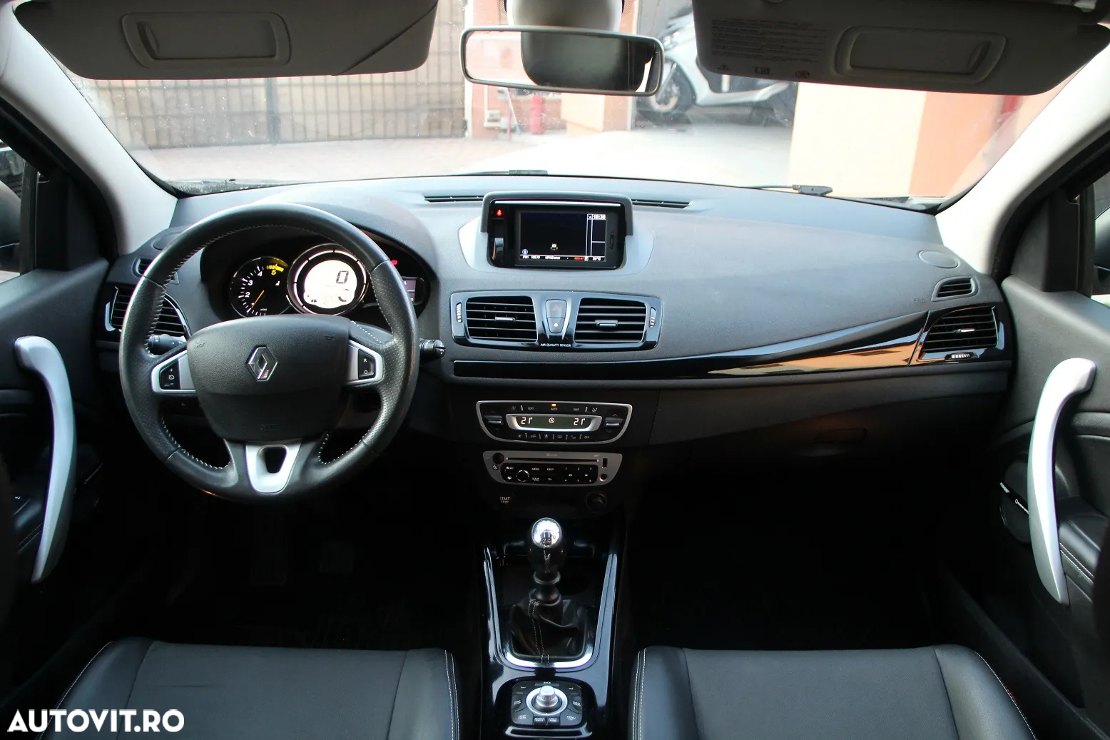 Renault Megane Grandtour ENERGY dCi 110 Start & Stopp Bose Edition - 2