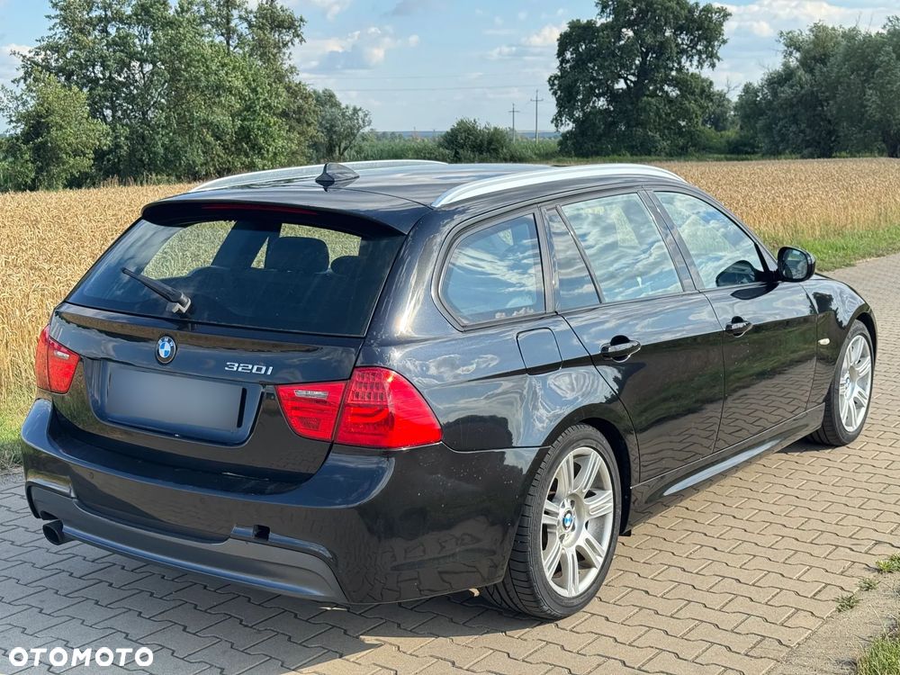 BMW Seria 3 320i Edition Sport - 5