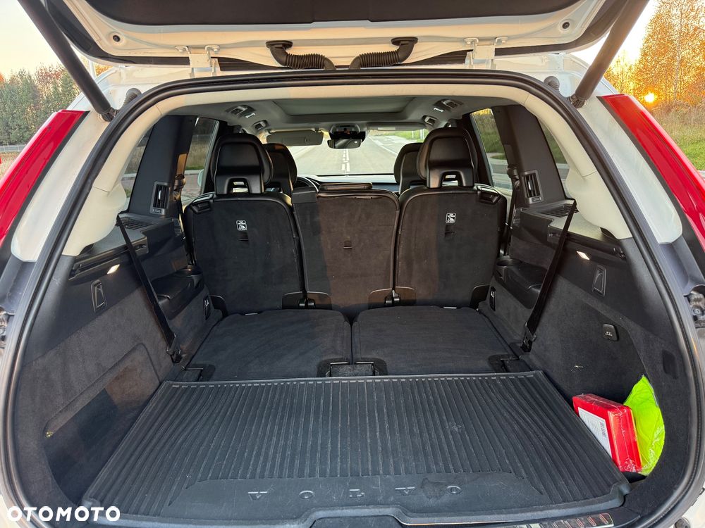 Volvo XC 90 T5 AWD Momentum 7os - 9