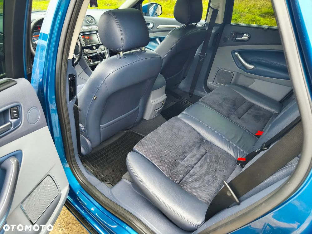 Ford Mondeo 2.0 TDCi Titanium - 22