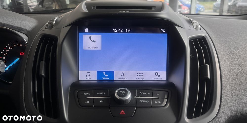 Ford Kuga 2.0 TDCi 4x4 Titanium - 28