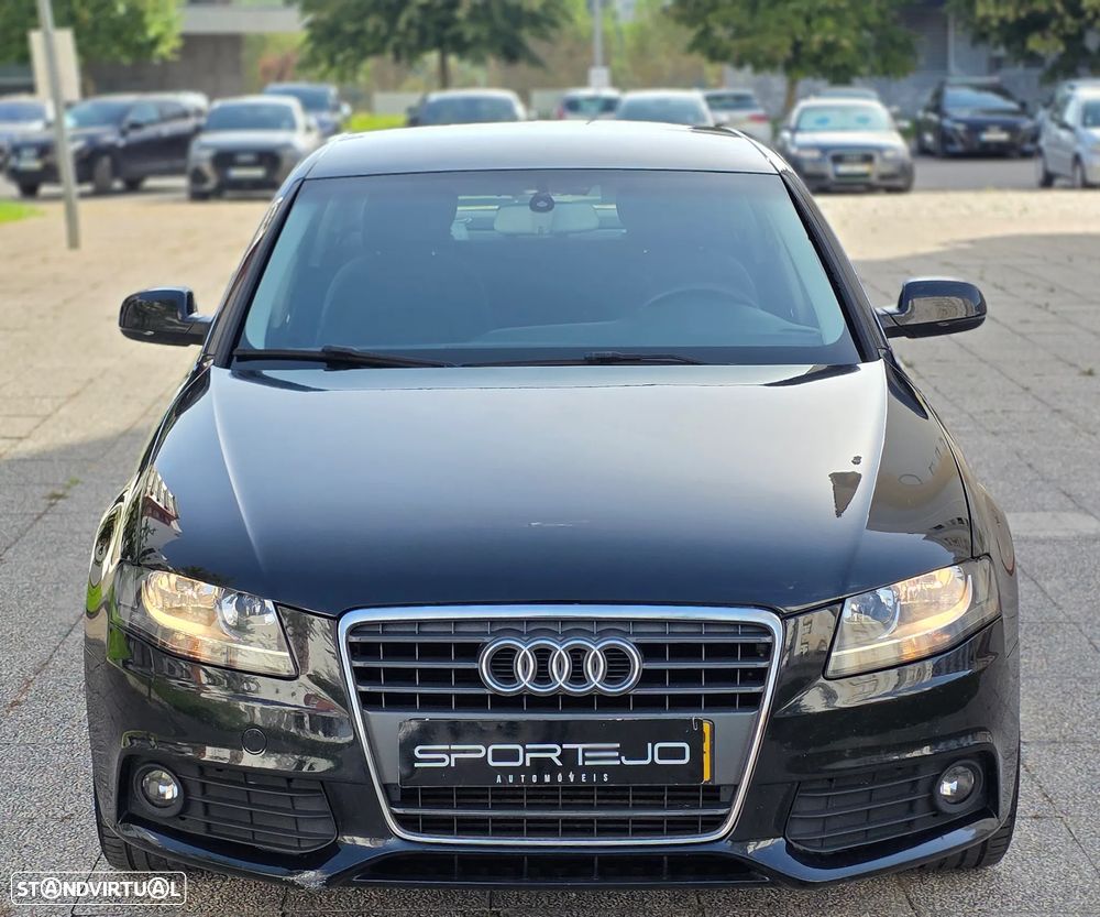 Audi A4 2.0 TDI exclusive - 1