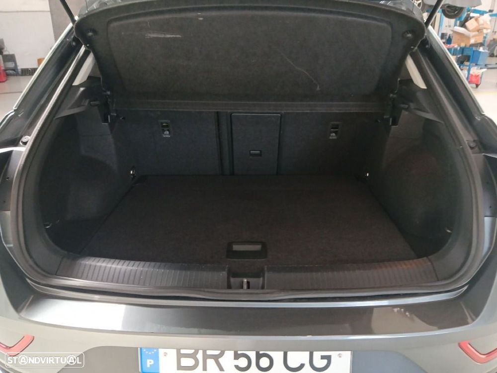 VW T-Roc 1.0 TSI Urban - 18