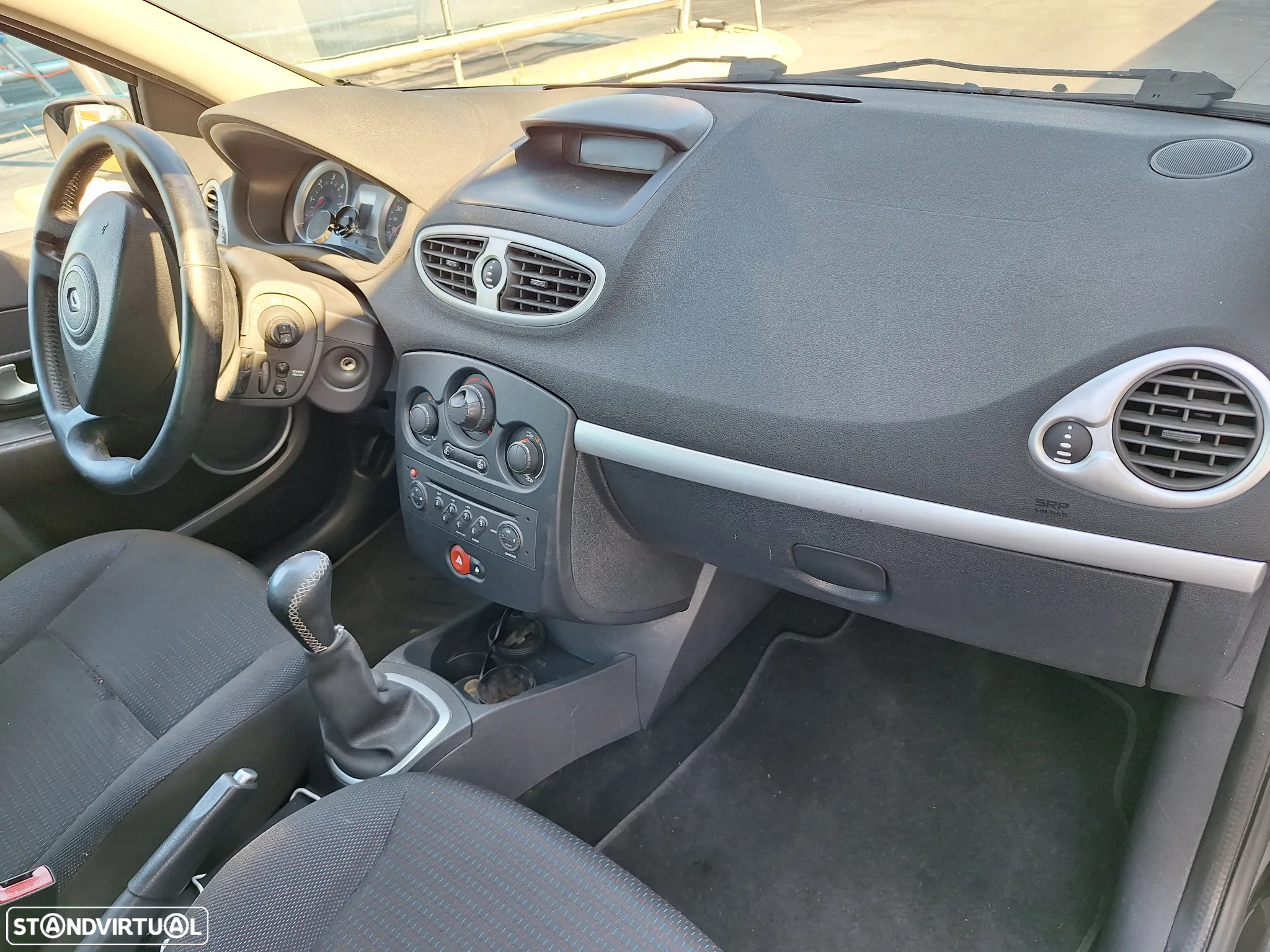 Renault Clio - 6
