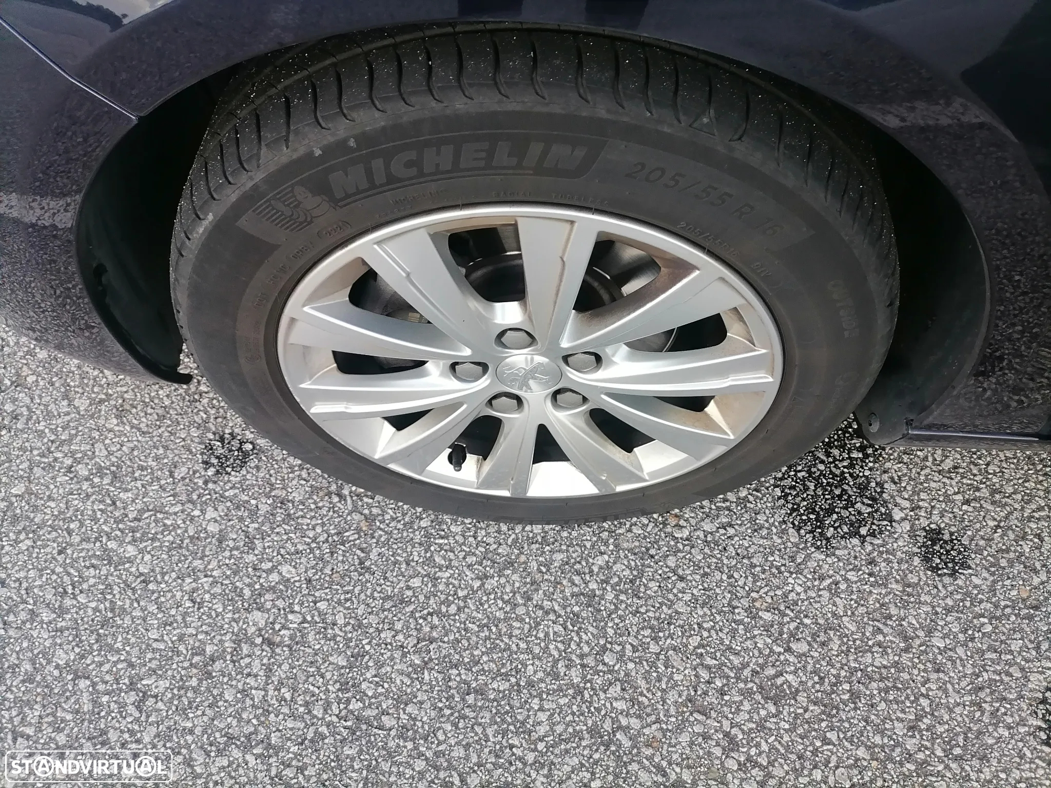 Peugeot 308 SW 1.5 BlueHDi Style - 14