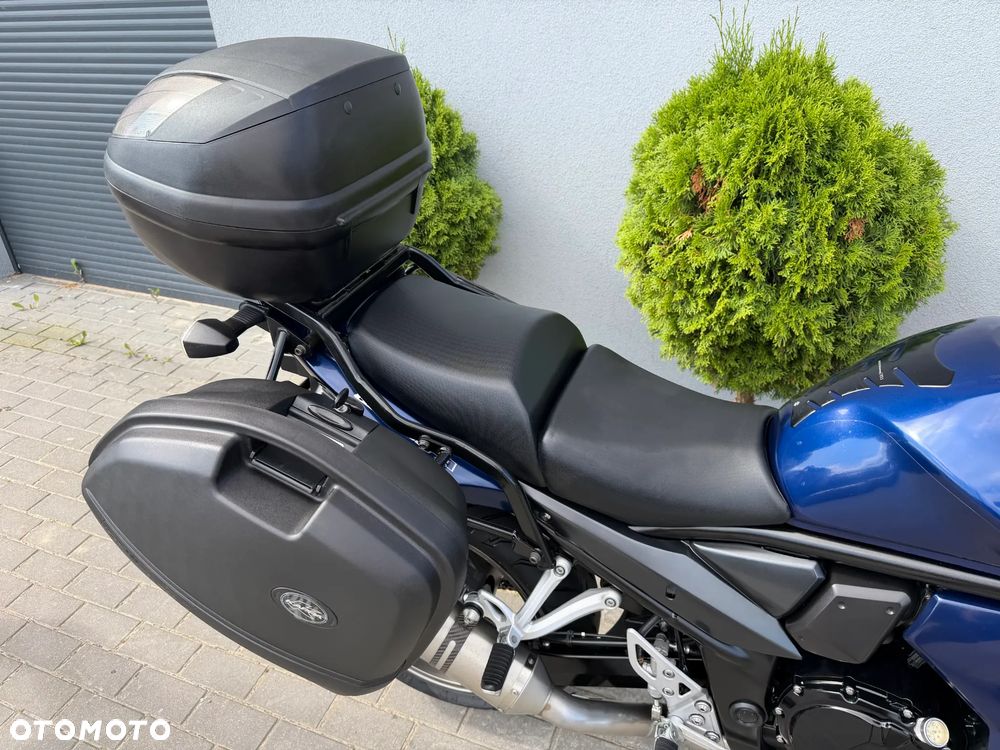 Suzuki GSX - 20