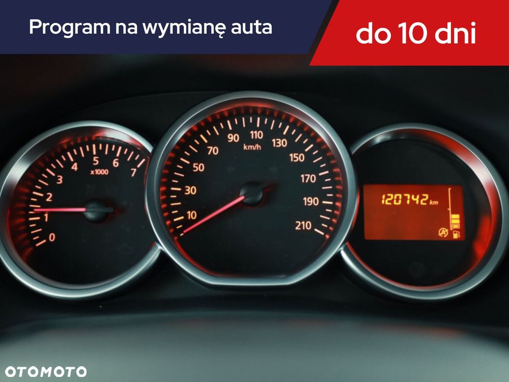 Dacia Sandero - 10