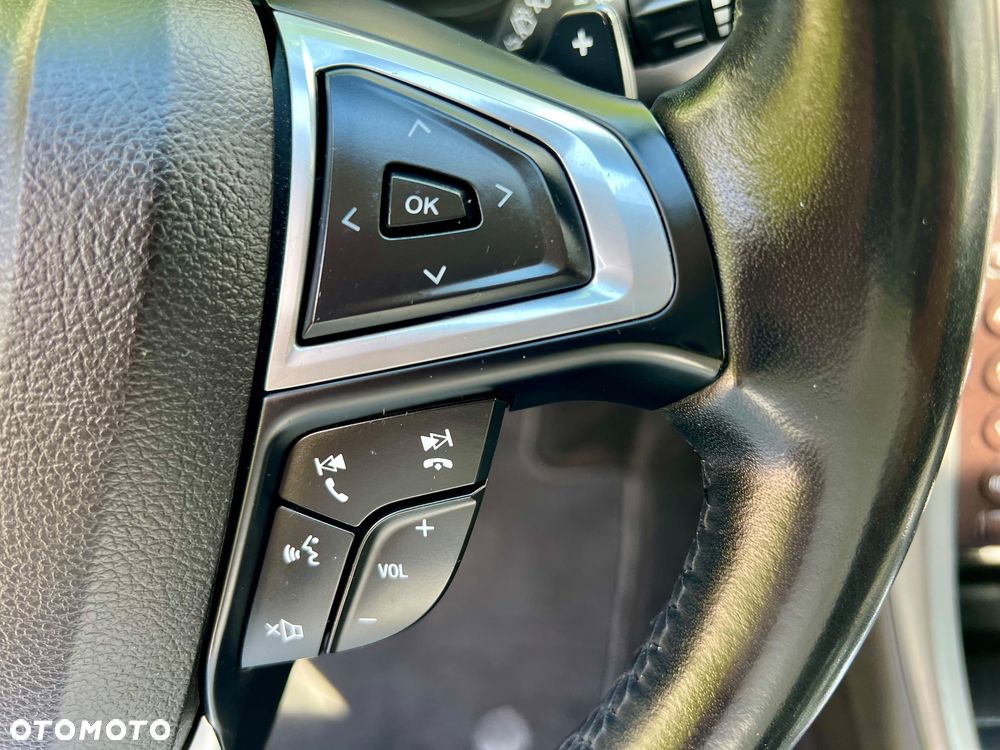 Ford Mondeo 2.0 EcoBlue Titanium - 25