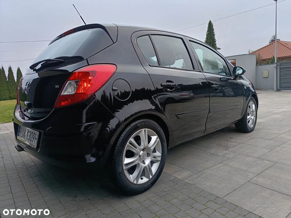 Opel Corsa 1.4 16V Color Edition - 13