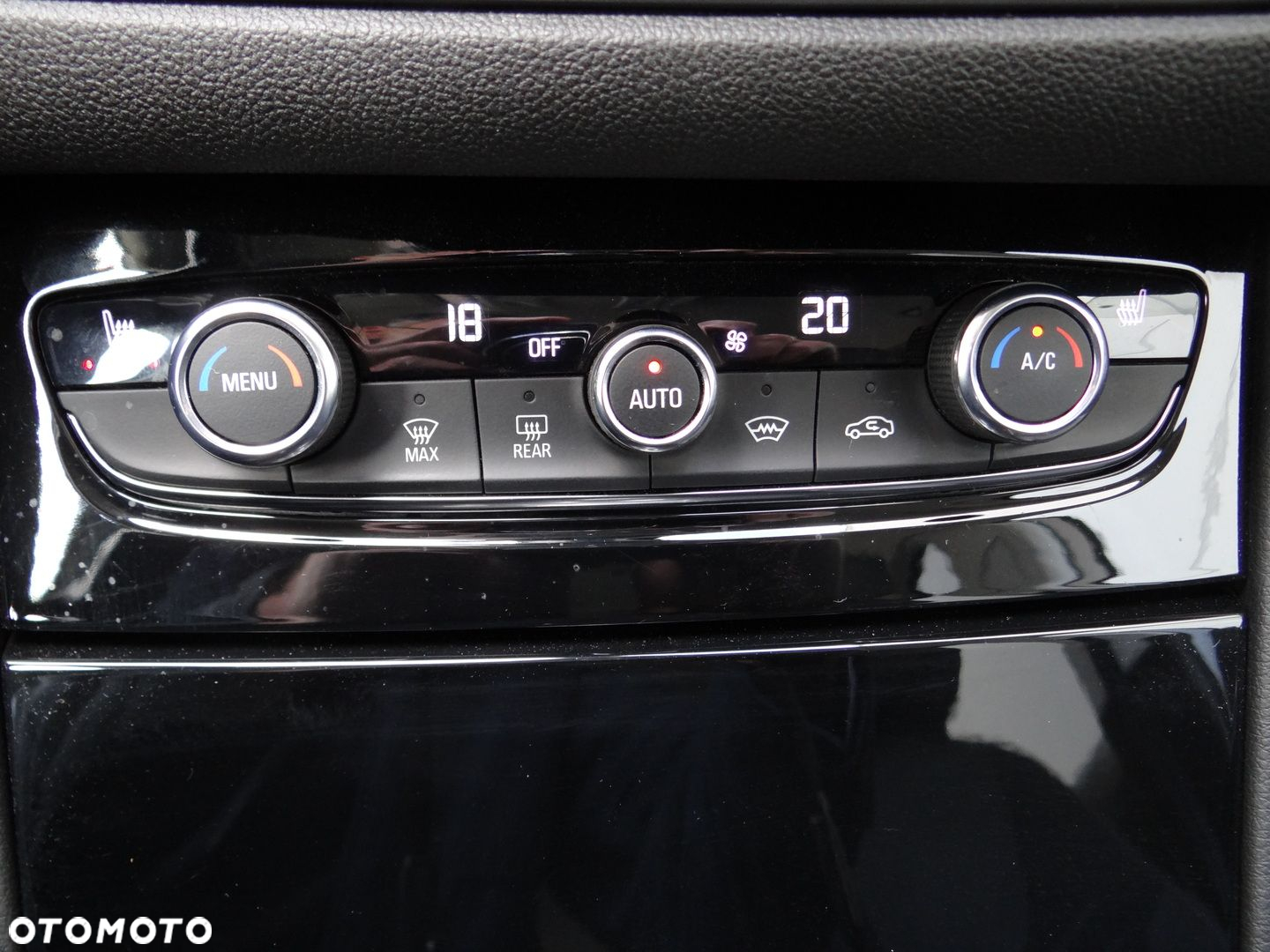 Opel Grandland - 17