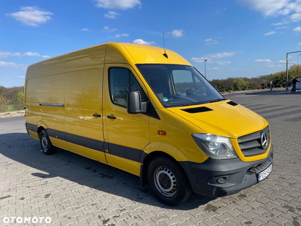Mercedes-Benz SPRINTER - 4