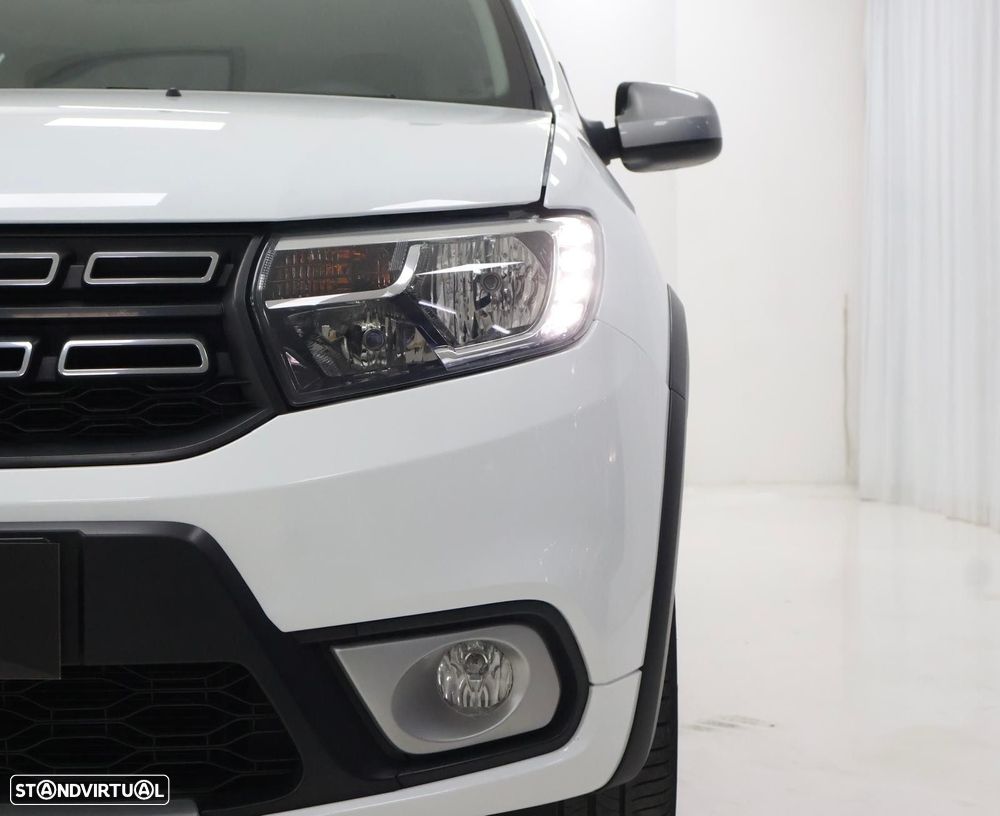 Dacia Logan MCV 0.9 TCe Stepway - 8