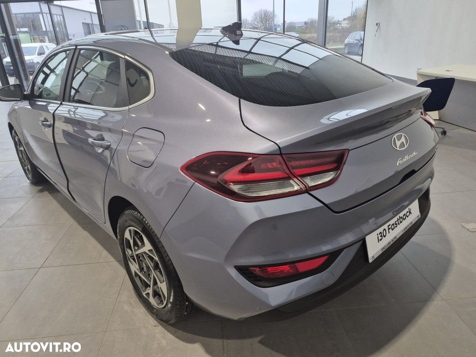 Hyundai i30 Fastback 1.5 T-GDI 140CP 7DCT MHEV Highway - 4
