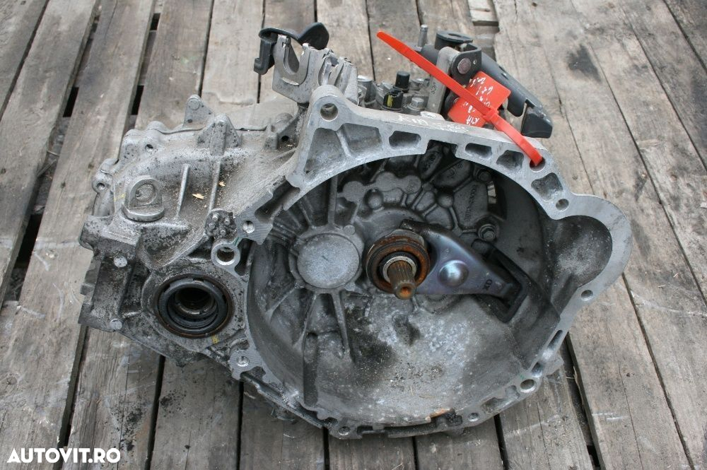 Cutie Viteze Kia Ceed 2013-2017 1.4-16v 6+1 Viteze An Motor G4FA - 2