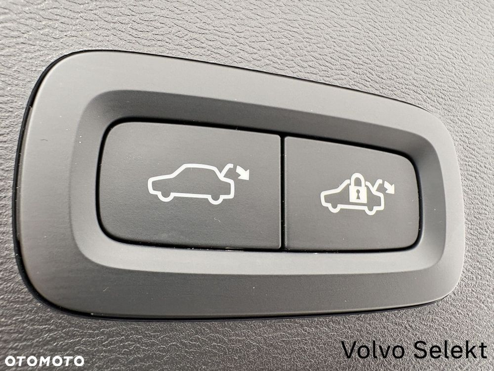 Volvo XC 40 - 26