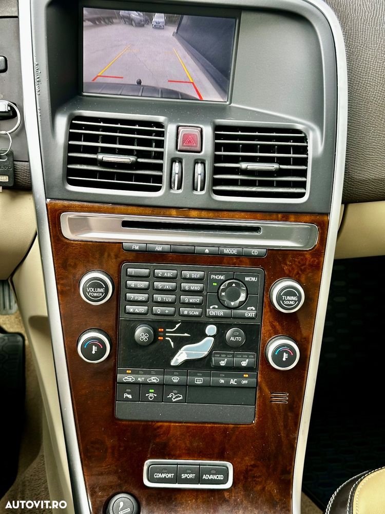 Volvo XC 60 - 21
