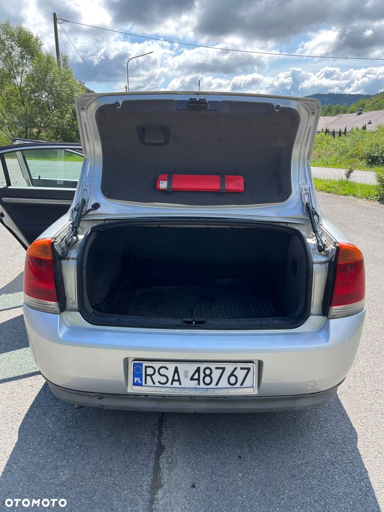 Opel Vectra - 8