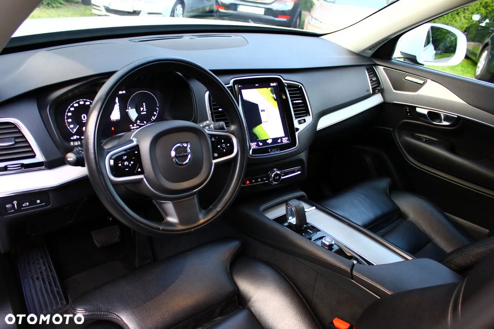 Volvo XC 90 T8 AWD Plug-In Hybrid Inscription Expression 7os - 25