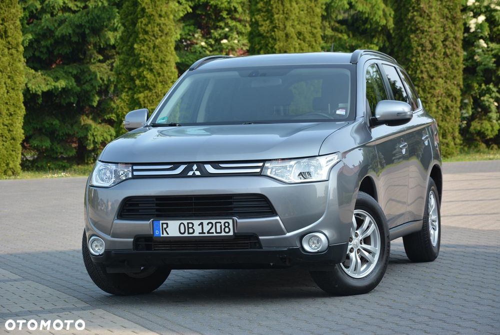 Mitsubishi Outlander 2.2 DID Intense + - 7