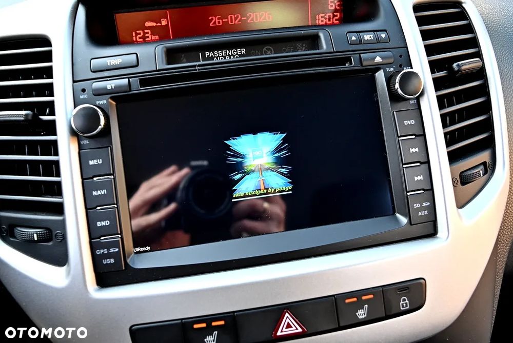 Kia Venga 1.4 CVVT Attract - 34