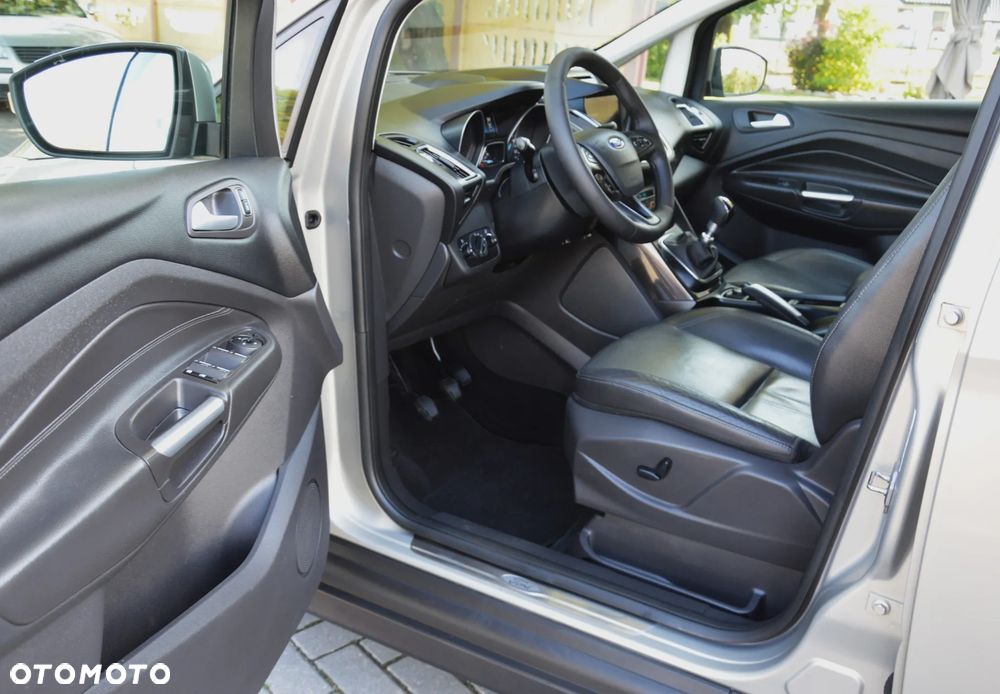 Ford C-MAX - 14