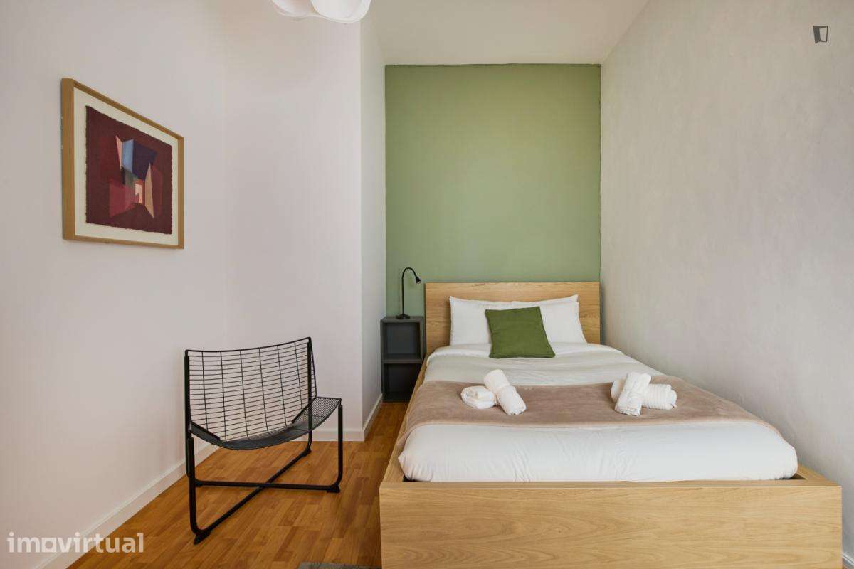 Quarto - localizado em São Bento Lisbon - Grande imagem: 5/25