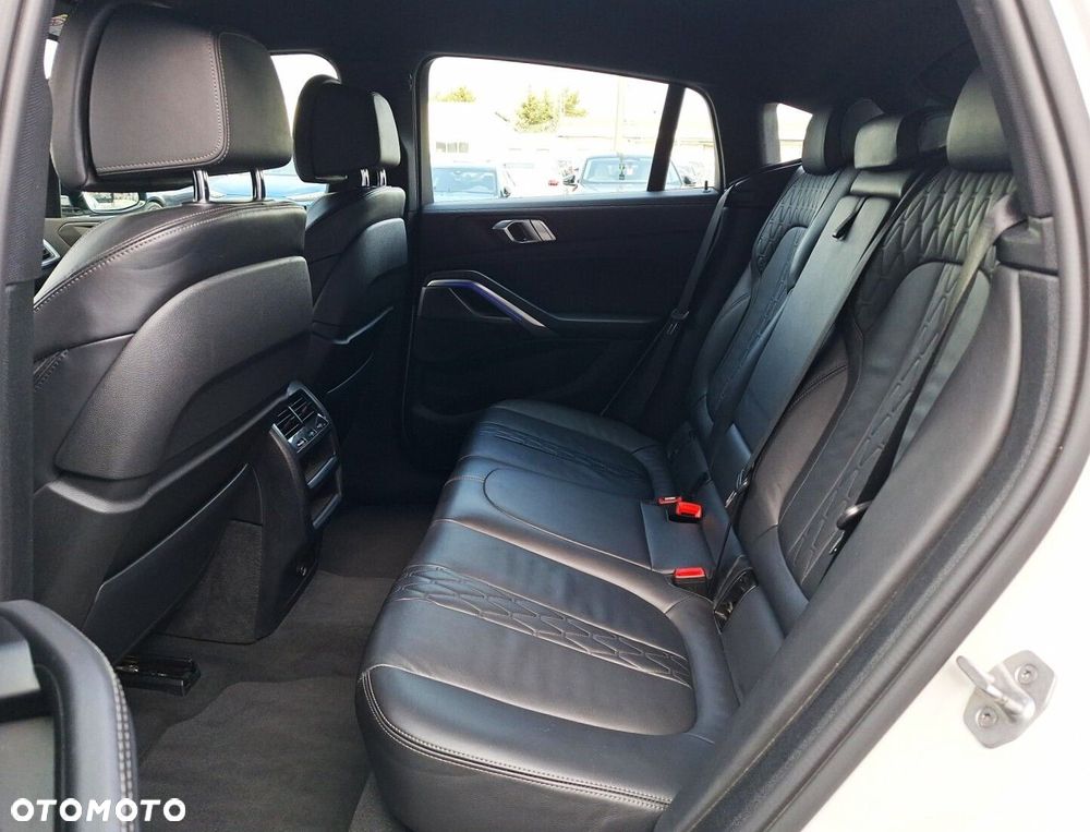 BMW X6 - 23