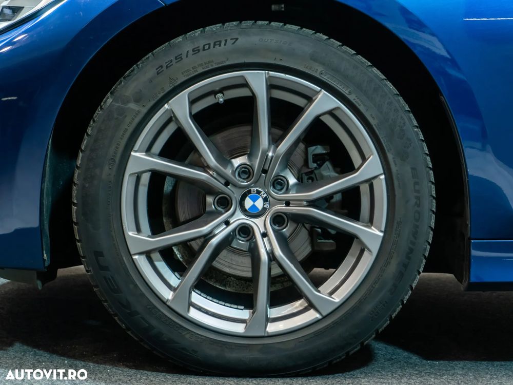 BMW Seria 3 318d Aut. Advantage - 37