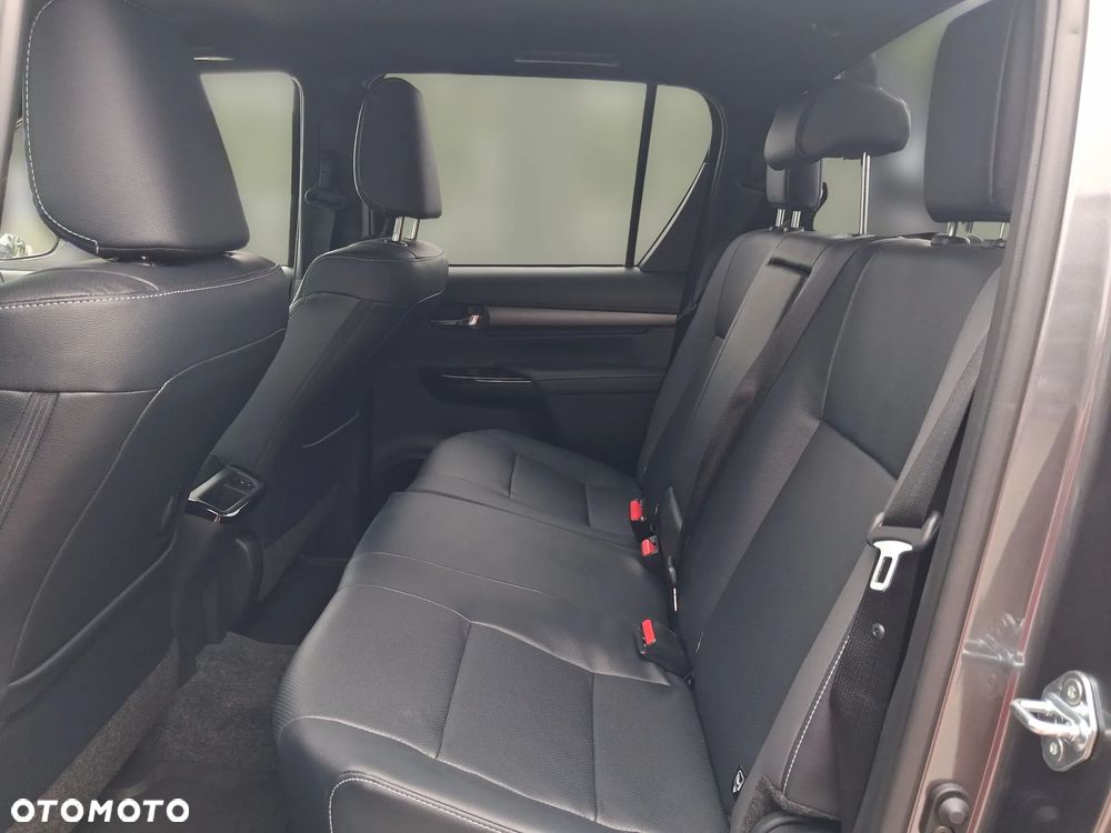 Toyota Hilux 2.8 D-4D Double Cab Invincible 4x4 - 15