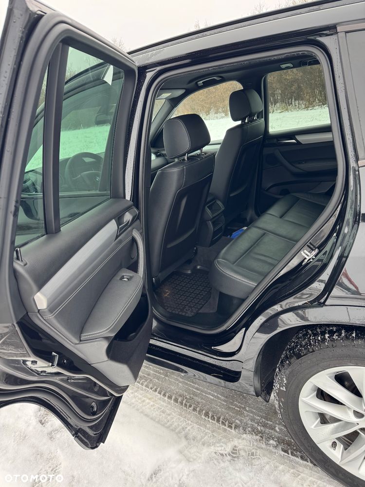 BMW X3 xDrive20d - 17