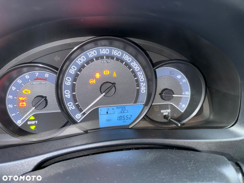 Toyota Auris - 14