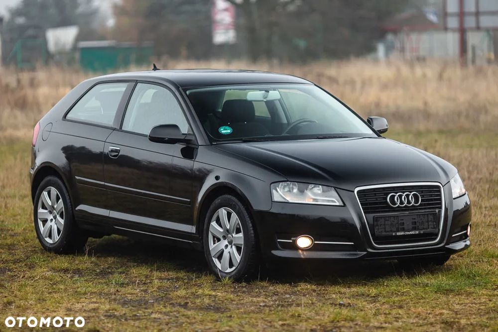 Audi A3 3-drzwiowe 2.0 TDI Ambition S tronic - 4