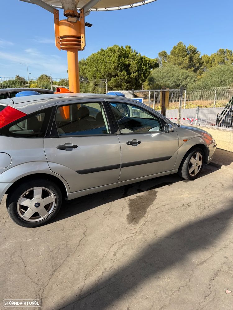 Ford Focus 1.4 Comfort - 1