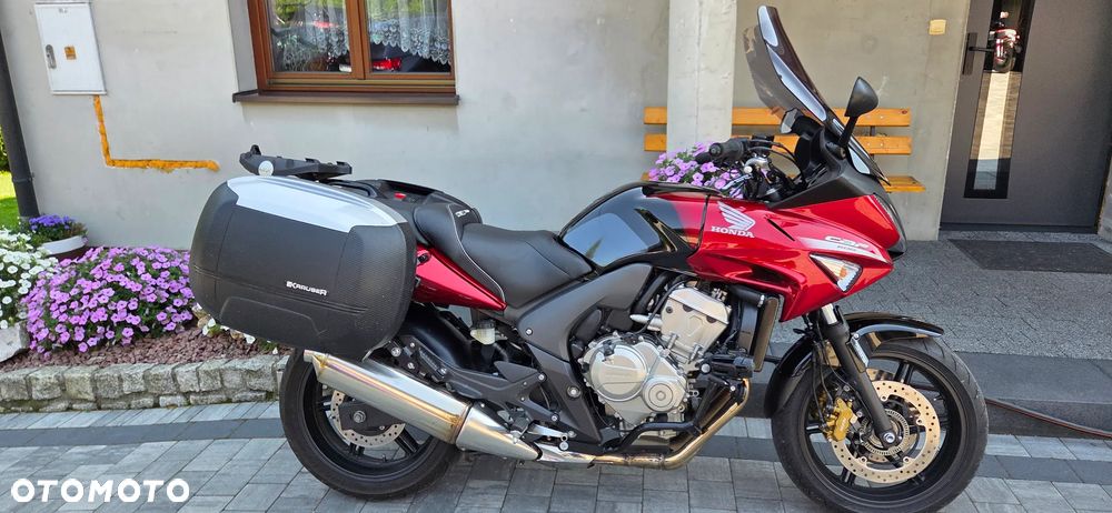 Honda CBF - 4