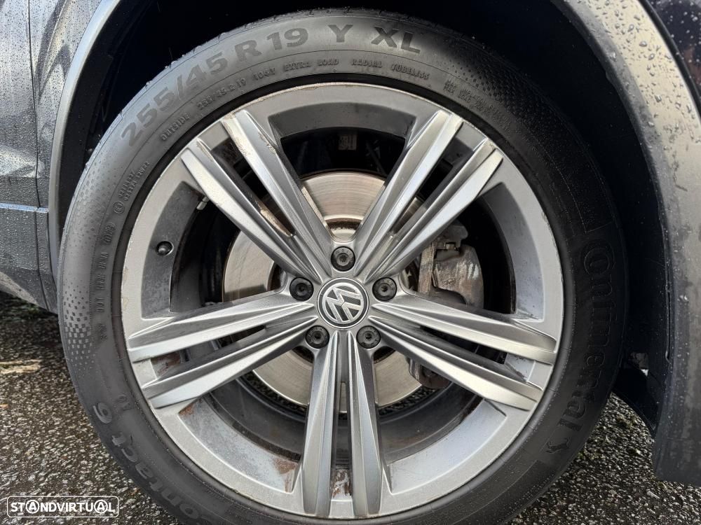 VW Tiguan 2.0 TDI R-Line DSG 4Motion - 3