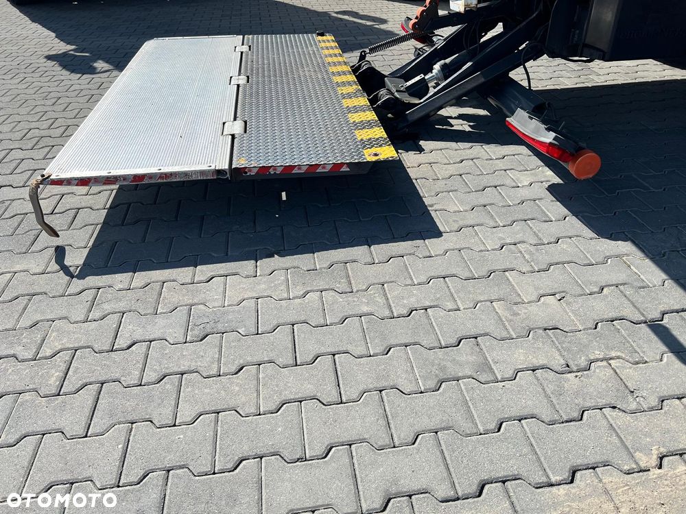 Mercedes-Benz Atego 1218 kontener winda mały Przebieg sprowadzony wron-pol - 27