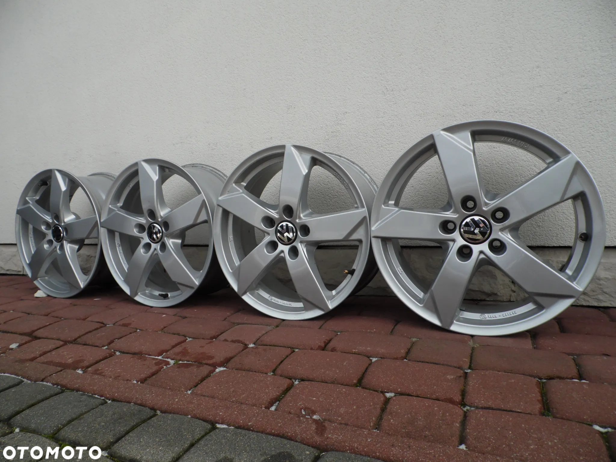 Felgi 17'' 5x112 VW Golf Passat Jetta Touran Tiguan T-Roc - 2