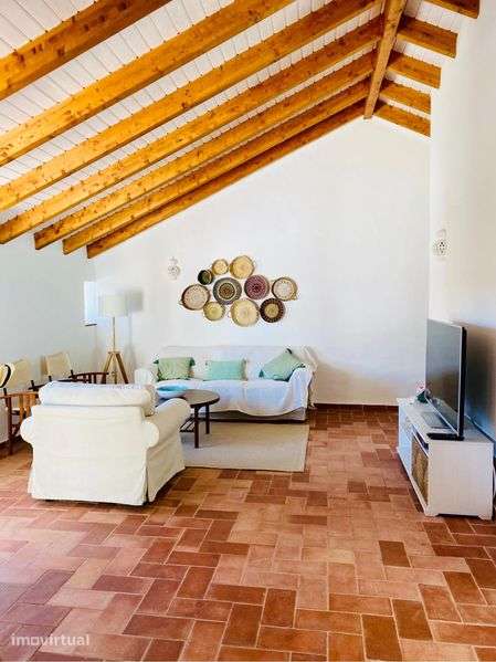Moradia T4 com Piscina para Aluguer - Santa Luzia, Tavira - Grande imagem: 2/12