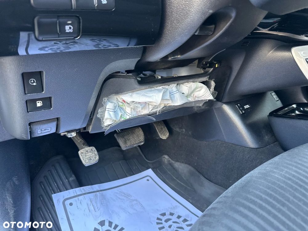 Toyota Prius - 20