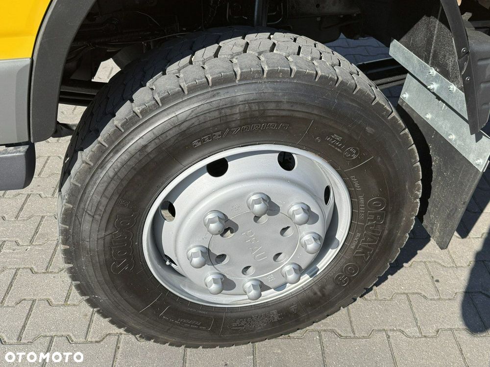 Mitsubishi Canter Fuso 4x4 17C18D 4.9/180KM Wywrotka 3-stronna - 8