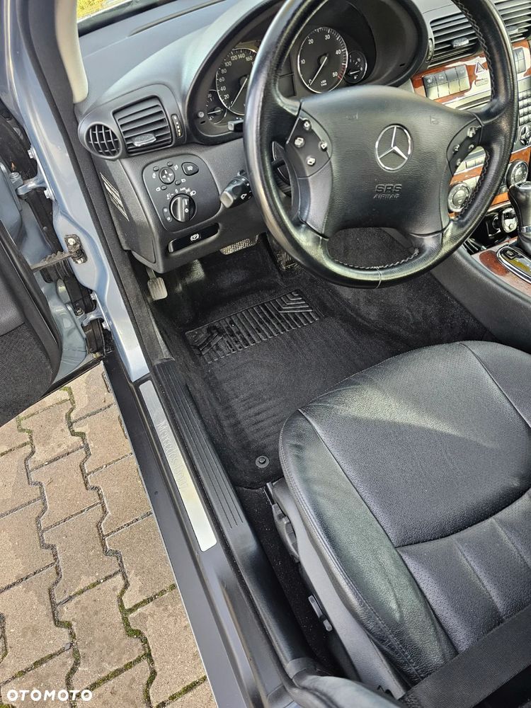 Mercedes-Benz Klasa C 320 T CDI 7-G-TRONIC Elegance DPF - 28