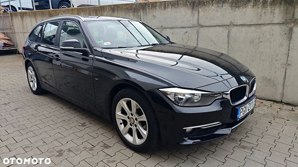 BMW Seria 3 318d Blue Performance Sport Line - 9