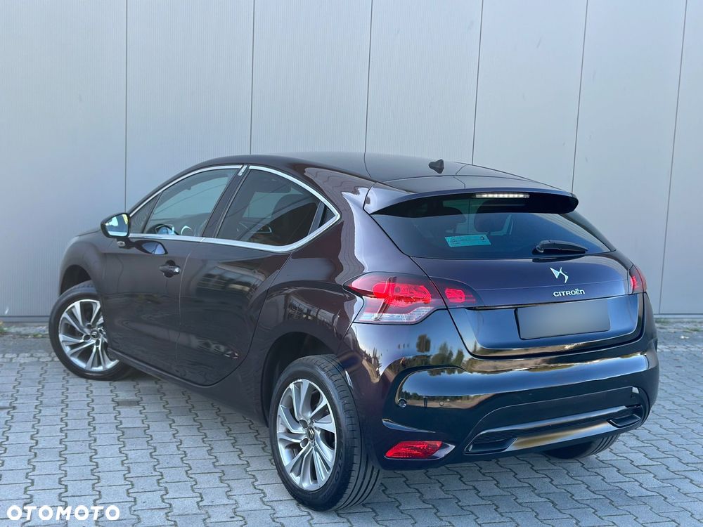 Citroën DS4 1.6 HDi SoChic - 4