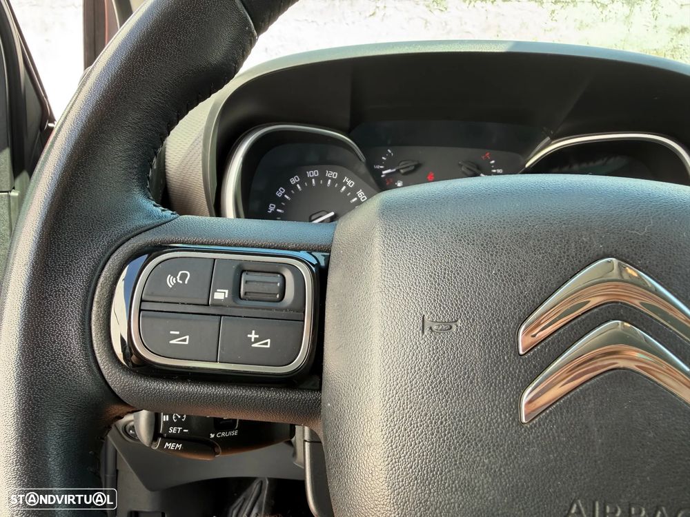 Citroën C3 Aircross 1.2 PureTech Shine - 15