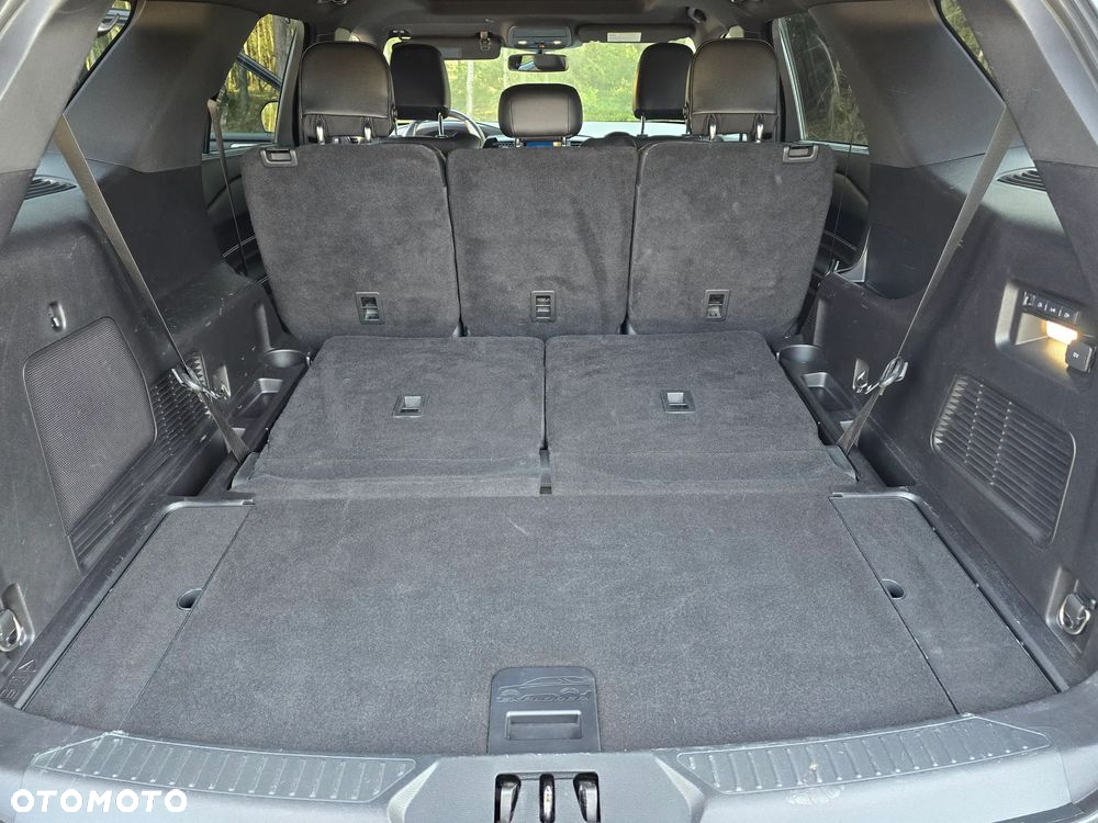 Ford Explorer - 18
