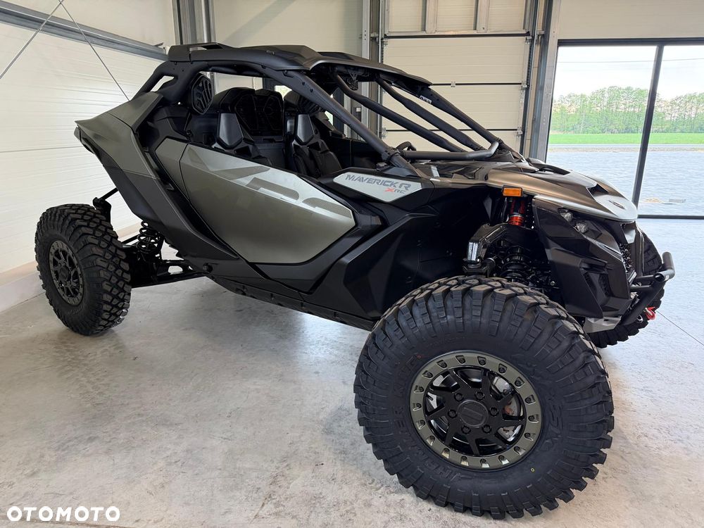 Can-Am Maverick - 3