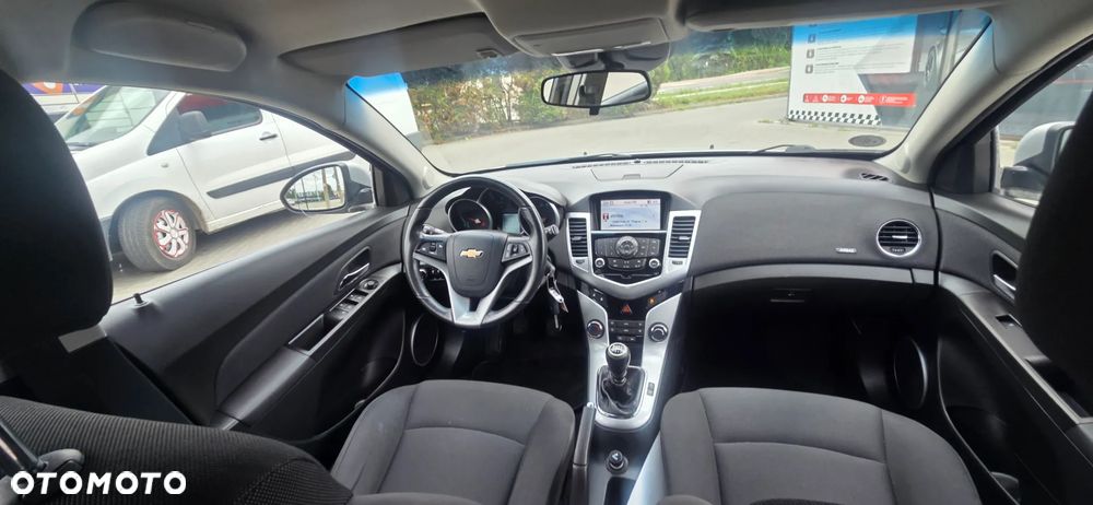 Chevrolet Cruze 1.7TD LT+ - 36