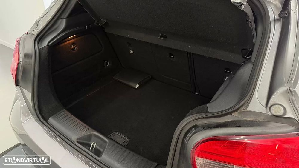 Mercedes-Benz A 180 CDI BlueEFFICIENCY - 21