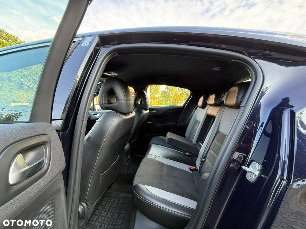 Citroën DS4 1.2 PureTech SoChic S&S - 18